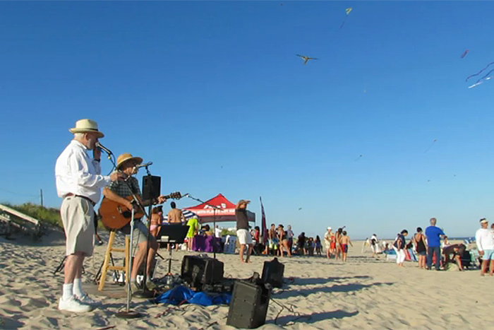 Dan Rattiner and Jim Turner at Dan's Kite Fly 2016