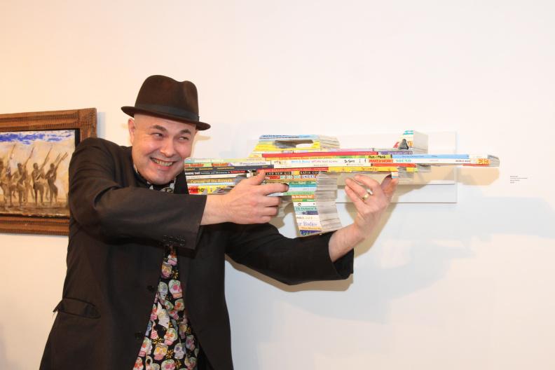 Artist Rossa Cole with his artwork "Carnival of The Animals"