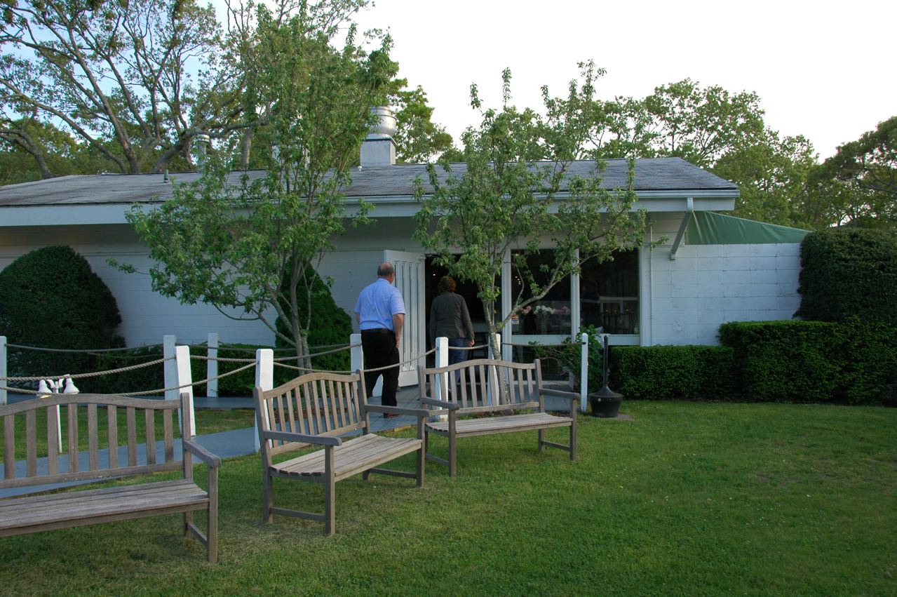 Harbor Bistro Restaurant
