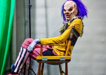Evil clown from Gateway's Haunted Playhouse