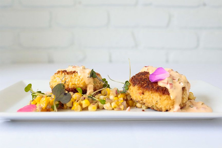 Crab cakes at Claude's Restaurant at Southampton Inn