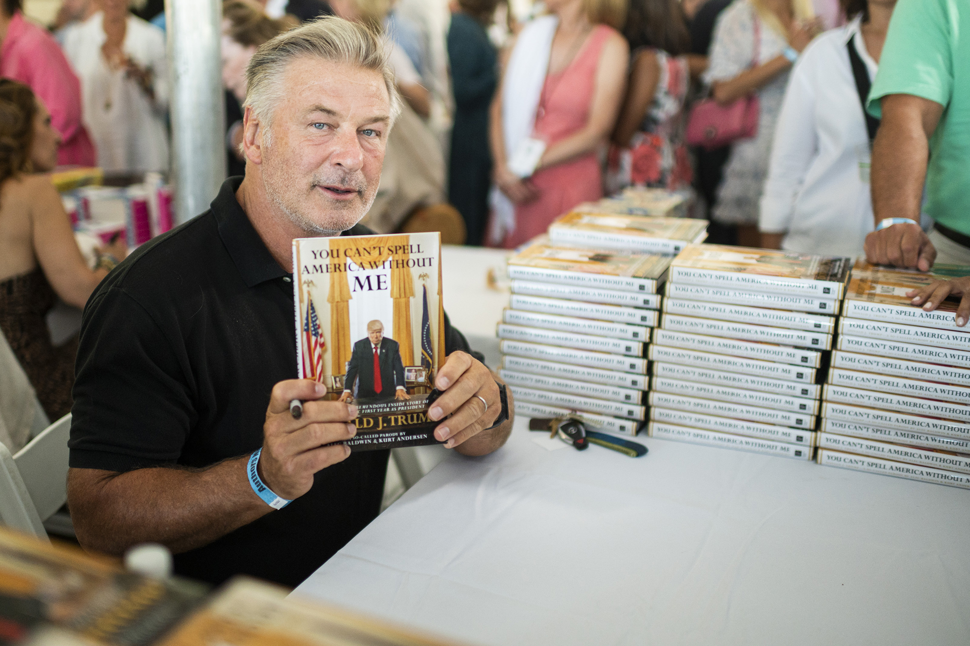 Alec Baldwin at Authors Night