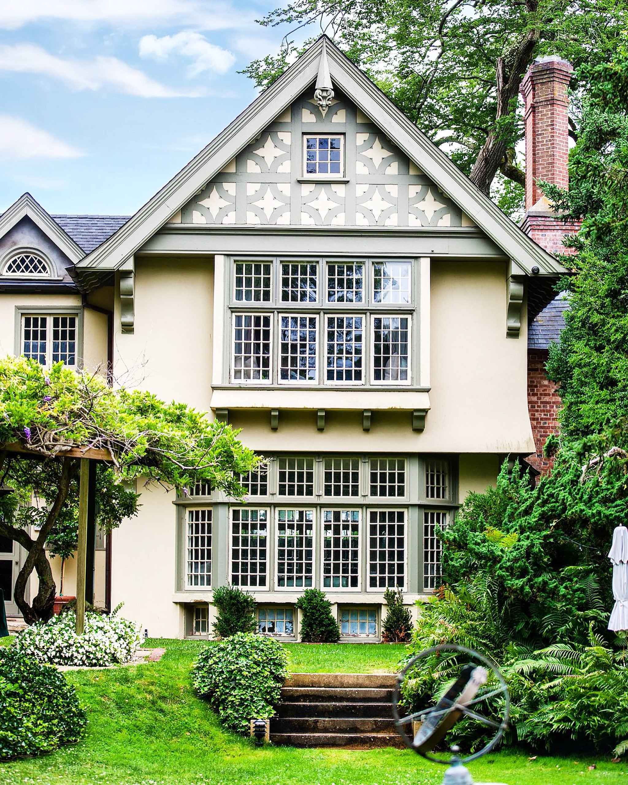 The Baker House 1650 in the Hamptons