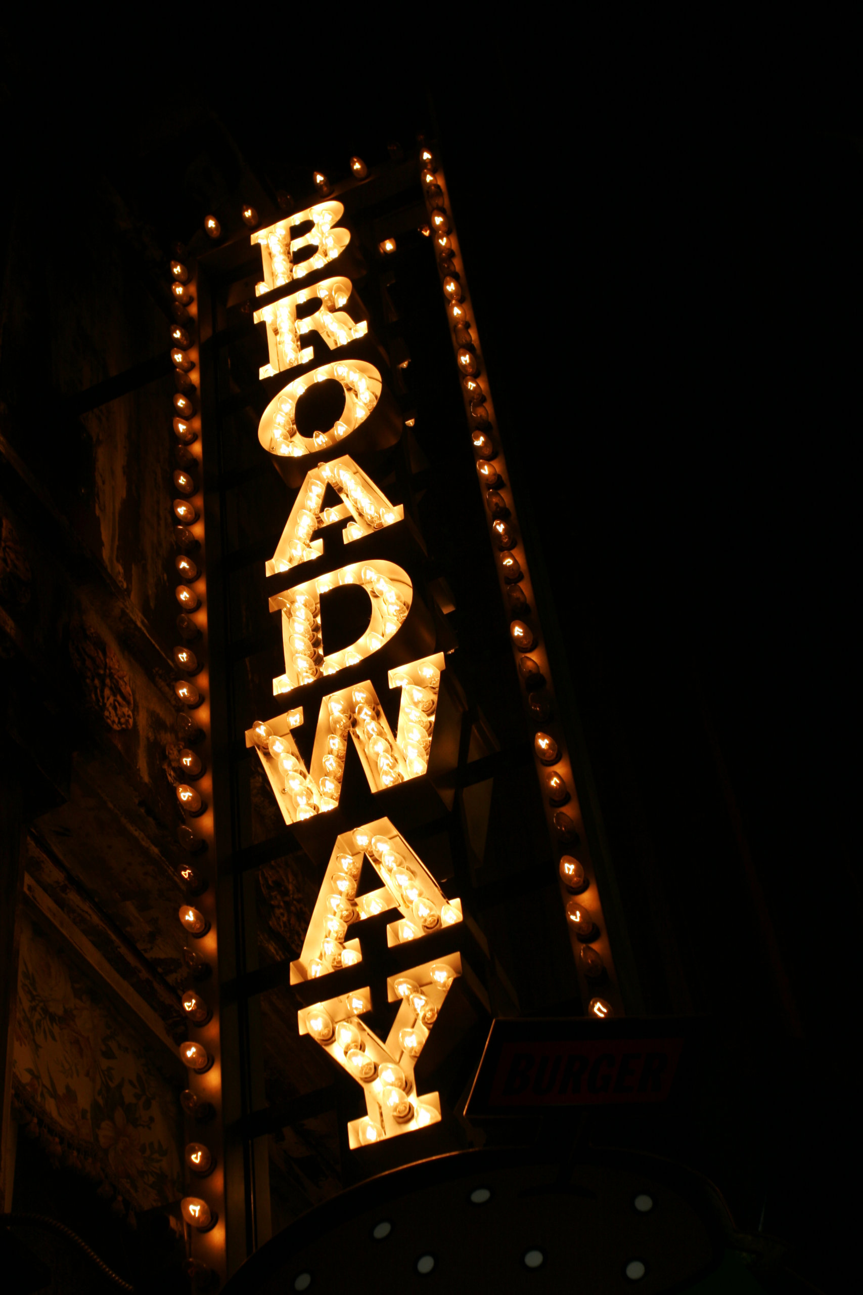 Broadway sign