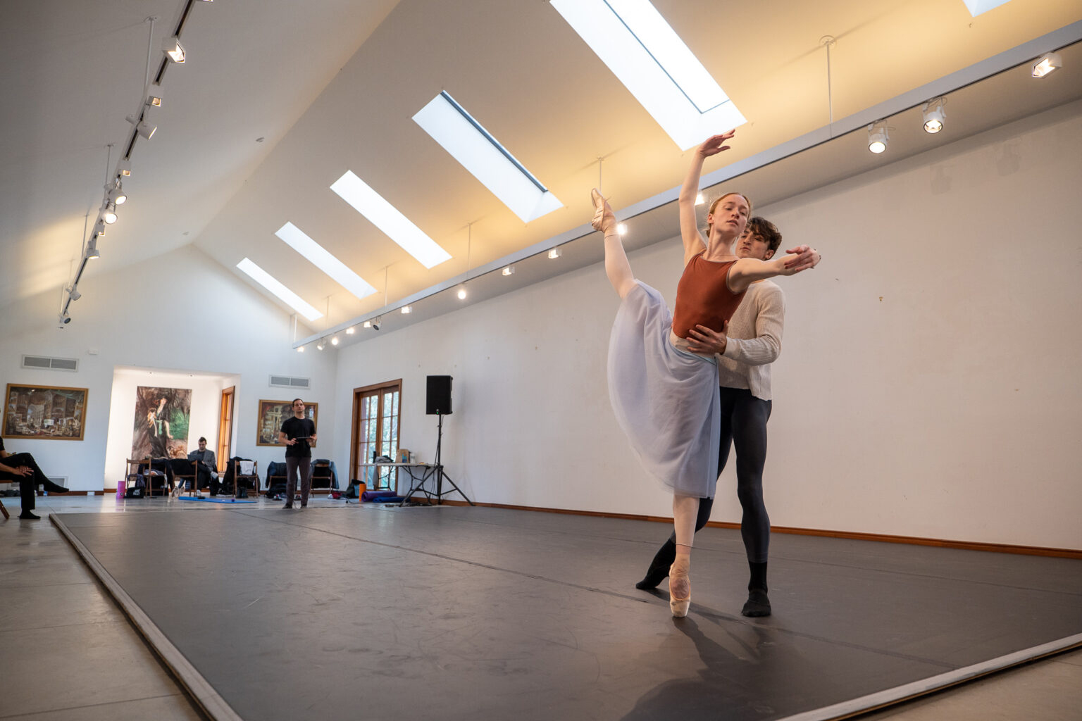 Hamptons Dance Project in rehearsal at the Guild Hall William P. Rayner Artist-in-Residence studio. Pictured: Catherine Hurlin, Michael de la Nunez, Craig Salstein