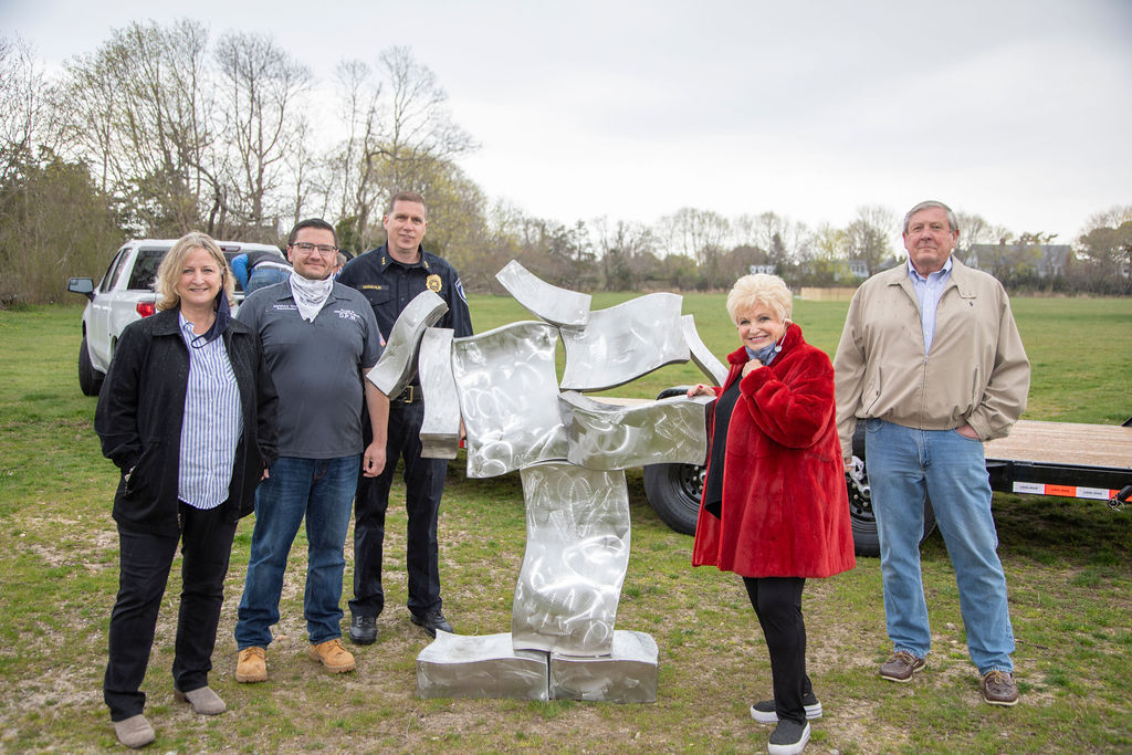 The installation of "The Emperor's Wish" on the WHB Great Lawn