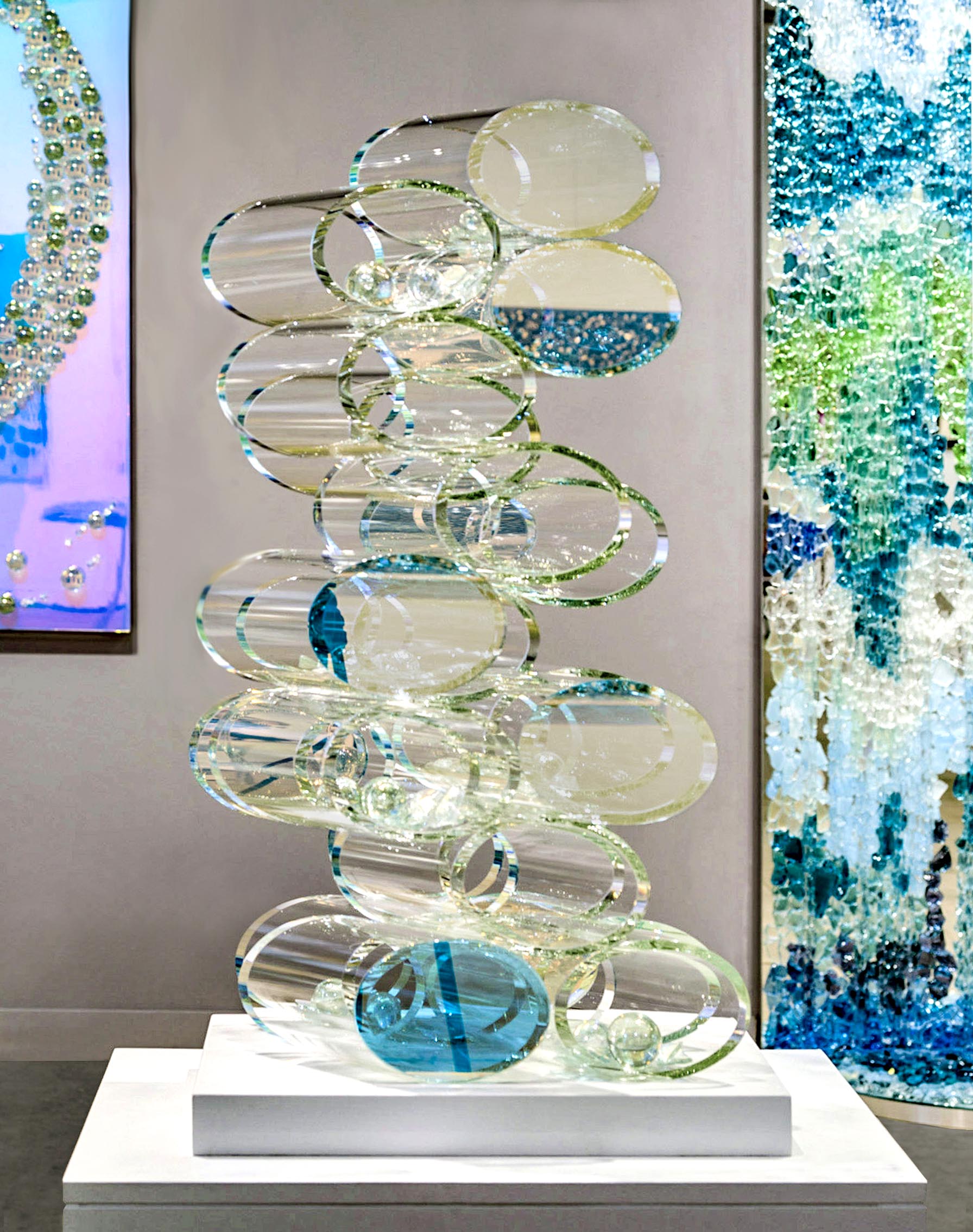 Abby Modell's "Dichroic LightWave" (glass assemblage on marble base, 36” x 20” x 10”) Courtesy Abby Modell