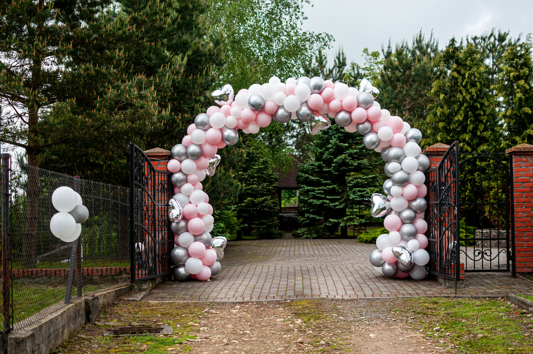 A balloon arch like one might order from local party supply and rental shops