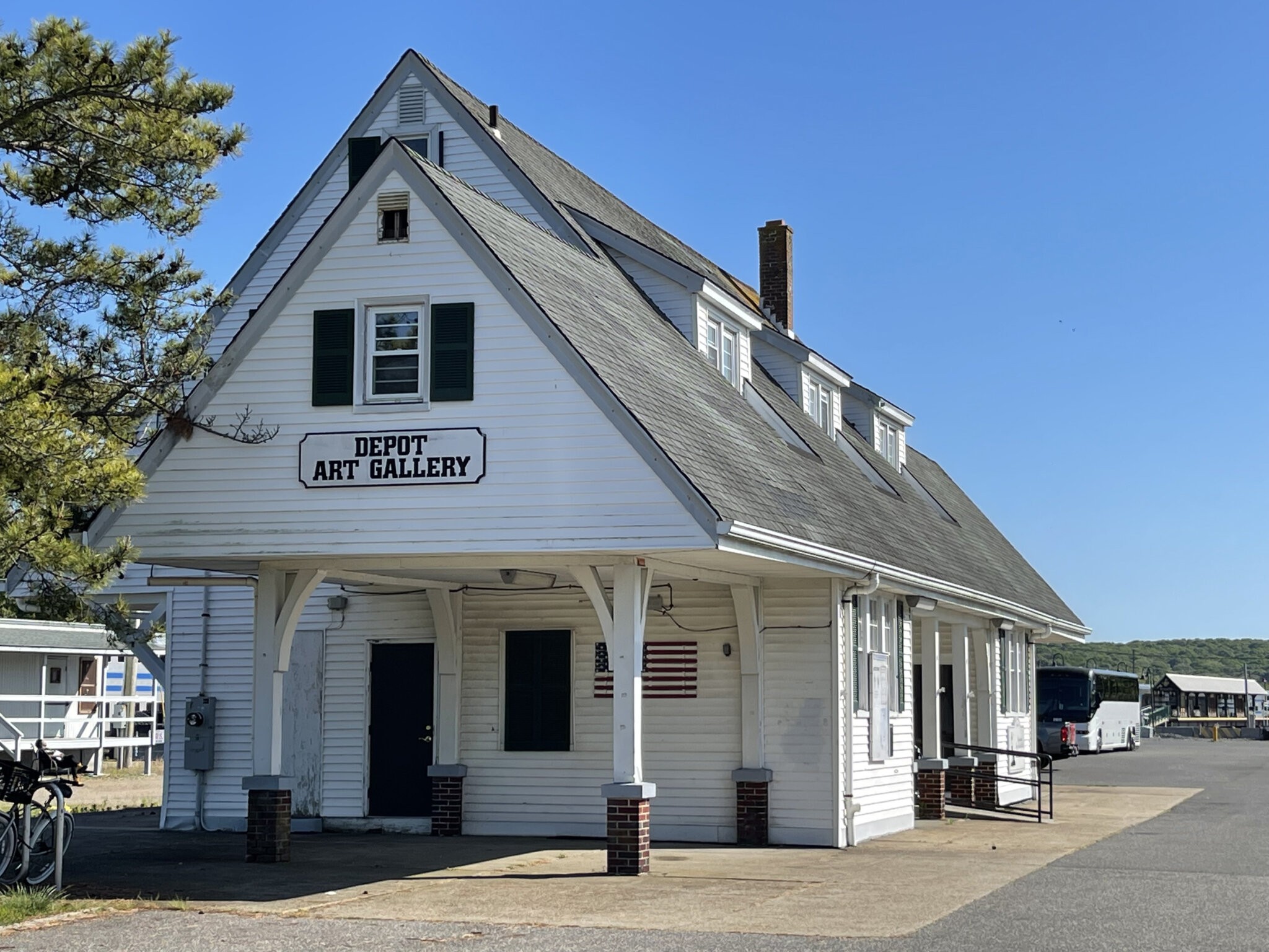 Depot Gallery in Montauk
