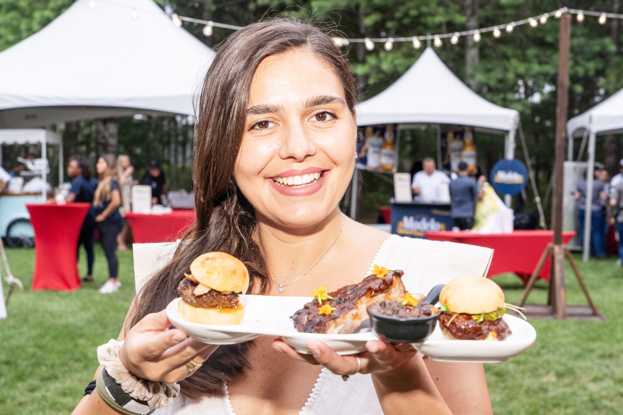 Insatiable Eats' pulled pork and beans at GrillHampton