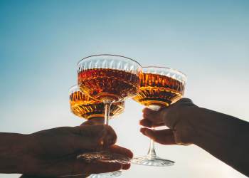 Enjoy sunset cocktails in East Hampton this weekend in the Hamptons