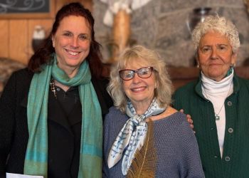 Carolyn Zenk, Maggie Bloomfield, Nina Yavel at Quogue Wildlife Refuge